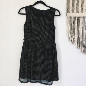 Lace black and white dress